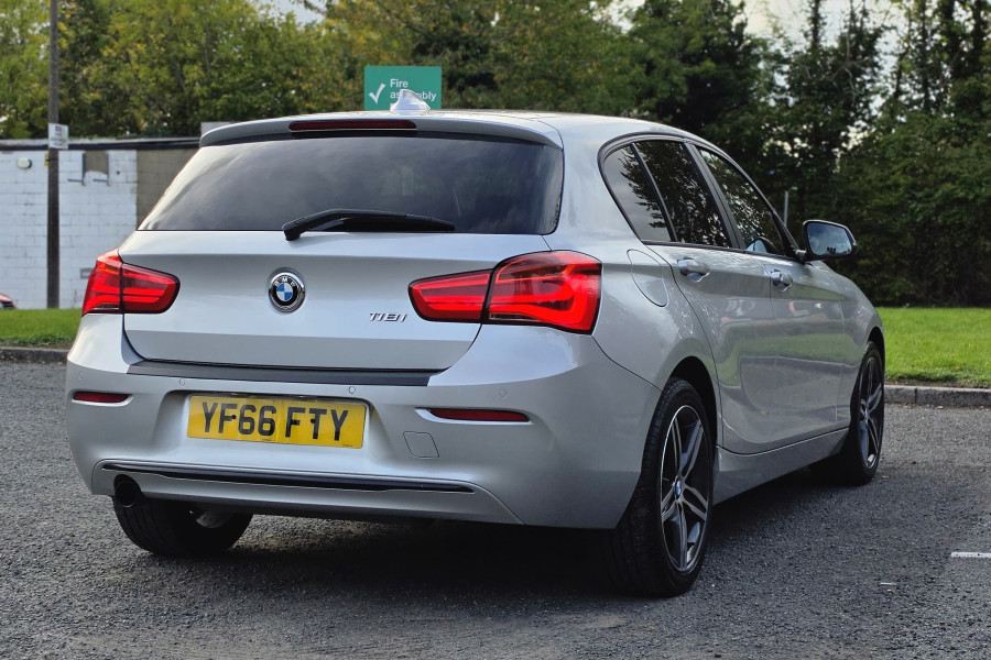 BMW 1 Series 